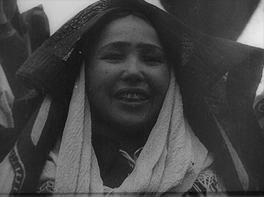 Dziga Vertov. Una sexta parte del mundo. Película, 1926