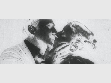 Luis Macías. The Kiss [El beso]. Película, 2014
