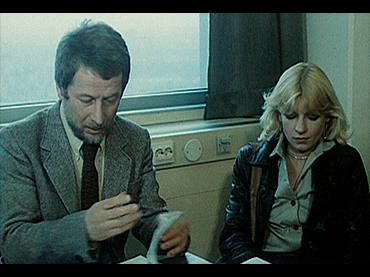 Barbara Sass. Bez miłości (Without Love). Película, 1980