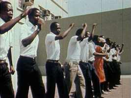 Jean Rouch y Jacques d'Arthuys. Makwayela. Película, 1977
