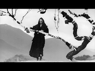 Lana Goggoberidze. Dges game utenebia (Day Is Longer Than Night). Película, 1984