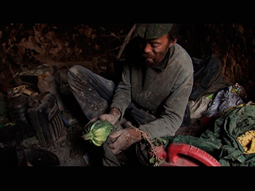 Wang Bing. Man with no name, film, 2009