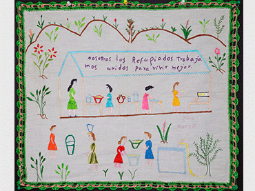 Realizado por mujeres salvadoreñas en refugios de ACNUR. Colomoncagua, Honduras, c. 1983. Medidas 47 x 53 cms. Cortesía del Museo de la Palabra y la Imagen, El Salvador