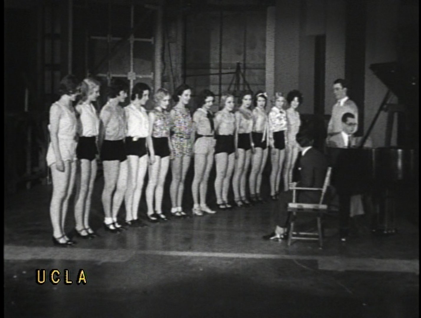 Material de archivo de los noticiarios Hearst. How stars are made at MGM Dramatic School. Hollywood California, 1934. Copia procedente del UCLA Film and Television Archive, Los Ángeles
