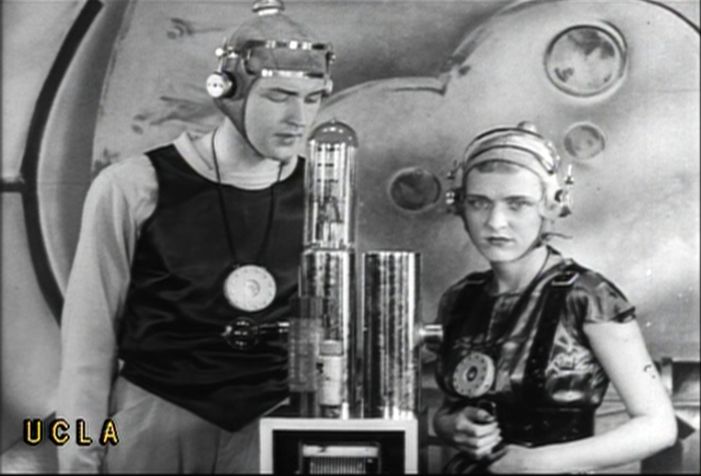 imagen de Harlan Tarbell. Buck Rogers in the 25th Century, 1934.  Copia procedente del UCLA Film and Television Archive, Los Ángeles