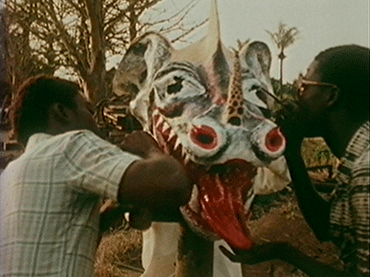 Sarah Maldoror. A Bissau, le carnaval. Película, 1980
