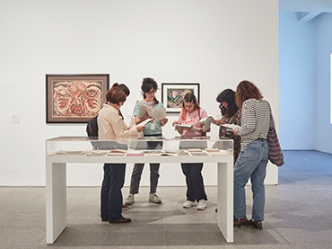 Sesión de Salirse del margen. El extrañamiento del errante, Museo Reina Sofía, 2022. Fotografía: Bego Solís