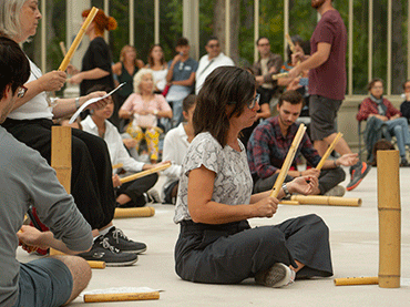 Imagen de la actividad Udlot Udlot de José Maceda, Parque del Retiro, Palacio de Cristal, 2019. Fotografía: Daniel Jordán Pompa 