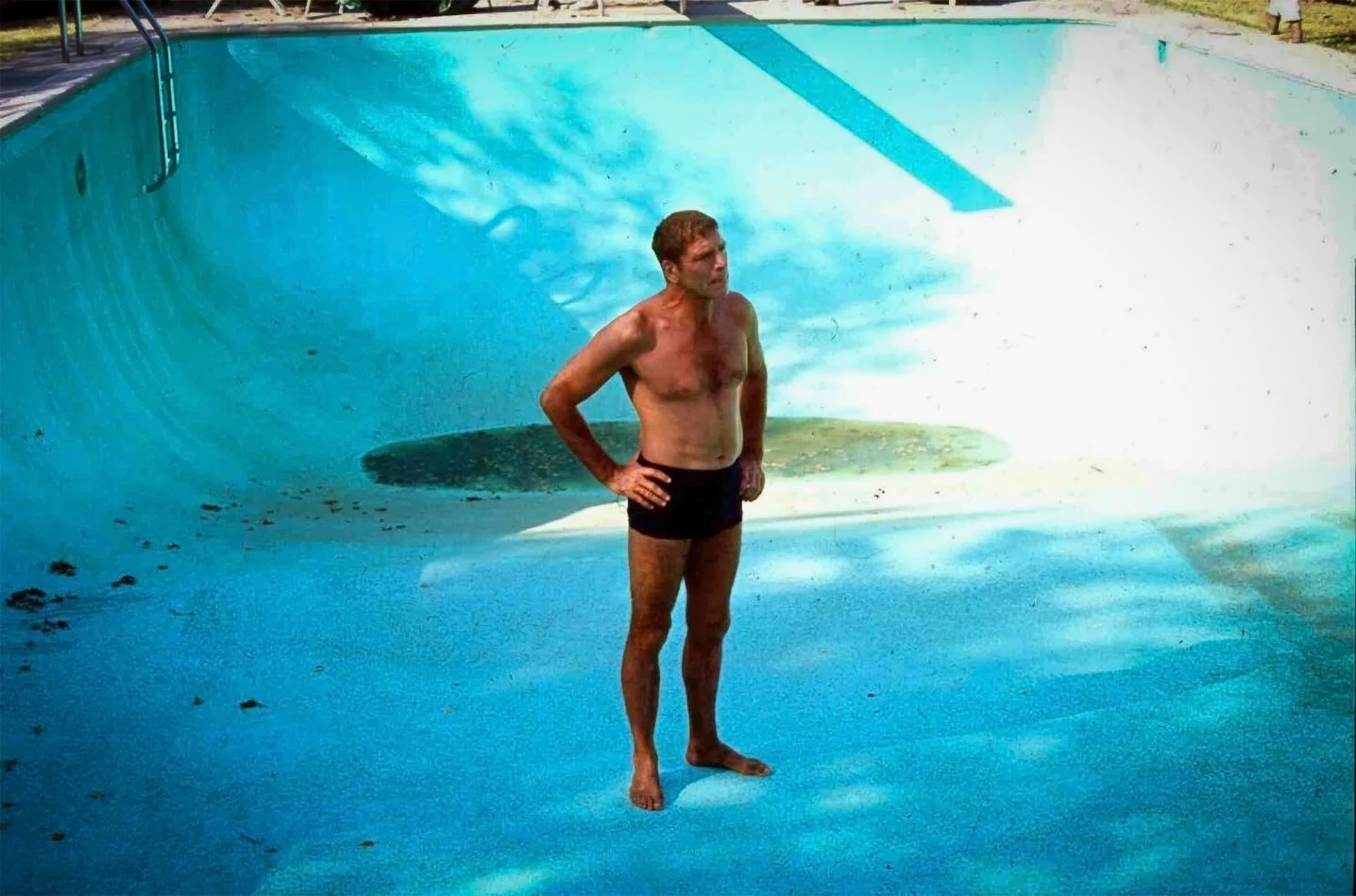 La piscina: nadar o hundirse