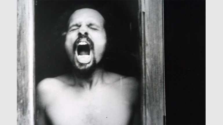 Artur Barrio. Des.compressão, 1973. © Doris Mena. Cortesía de la artista