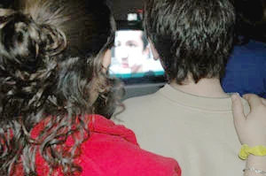 Visionado de una de las videocreaciones. Museo Reina Sofía, 2007