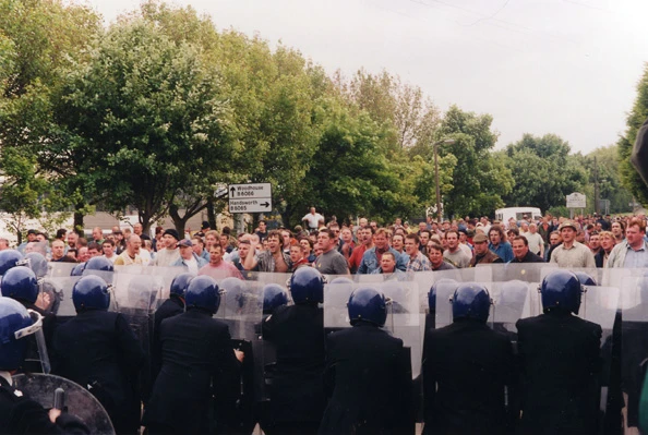 Jeremy Deller y Mike Figgis. The Battle of Orgreave, 2002