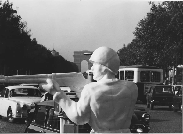 Antoni Miralda y Benett Rossell. París, La Cumparsita, 1972