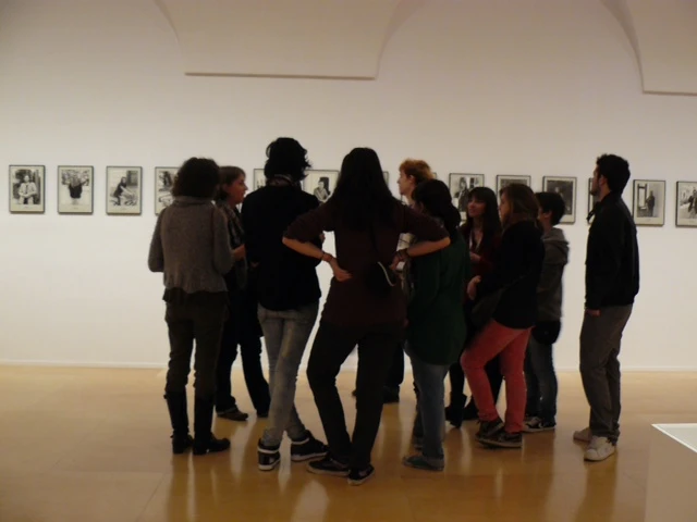 Los jóvenes del Equipo en la sesión de formación como educadores para el taller Feldmannia