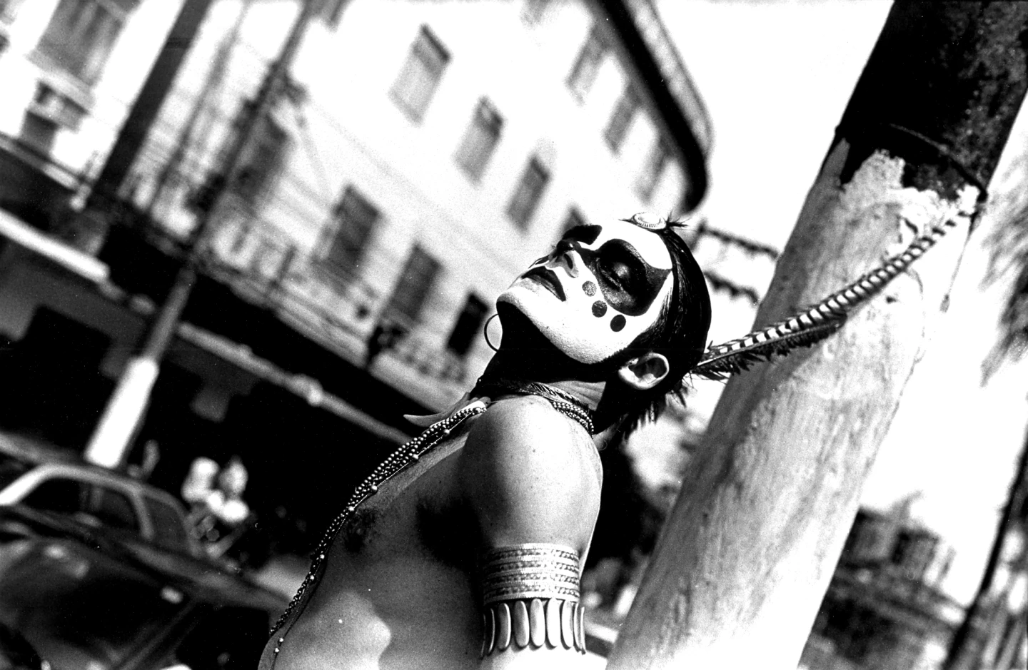 Rafael Saar. Homem-ave, 2010. Fotografía: Angelo Zolini