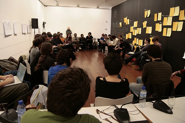 Taller Negociaciones culturales. Centro de Arte José Guerrero y Unia Arteypensamiento. 2009. Transductores