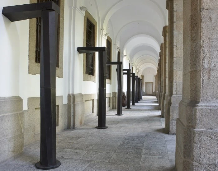 Juan Muñoz, I Saw It in Bologna (Lo vi en Bolonia), 1991