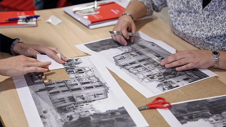 Momento del taller conducido por el artista Jonathan Notario