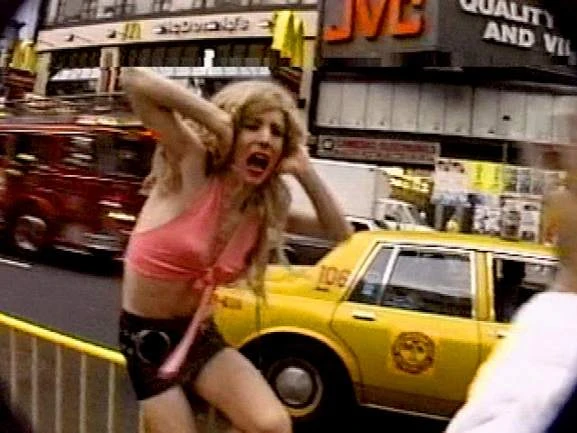 Joan Jonas, Songdelay, 1973. Película 16 mm, 18'35". Cortesía Electronic Arts Intermix, Nueva York.