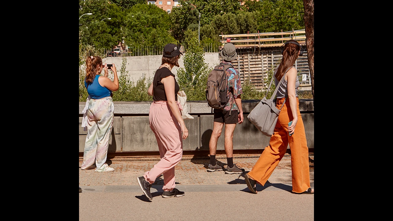 Taller Observar desde el oído, imagen sin imagen con Sofía Montenegro, 2022. Fotografía: Bego Solís