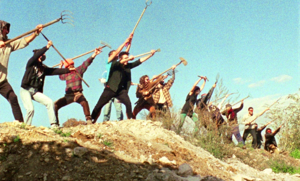 Pirates des Lentillères, Une île et une nuit [Una isla y una noche], 2023, película