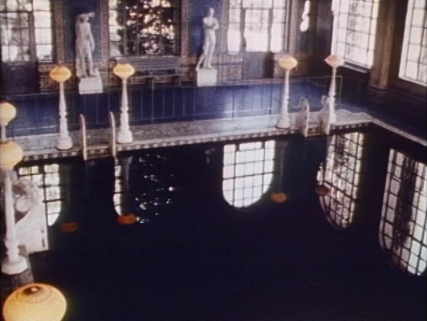 Barbara Hammer y Barbara Klutinis, Pools, 1981, película