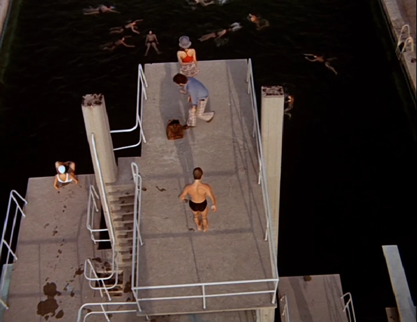 Binka Zhelyazkova, Baseynat [La piscina], 1977, película