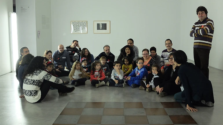 Momento de la actividad De la mano