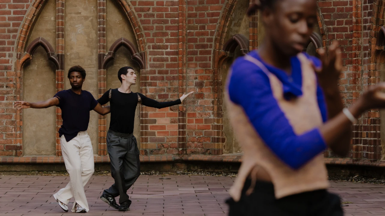 Alex Baczyński-Jenkins, Unending love, or love dies, on repeat like it’s endless, 2021. Fotograf�ía: Diana Pfammatter. Cortesía del artista