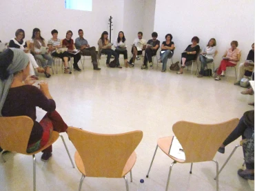 Profesores participando en una sesión formativa