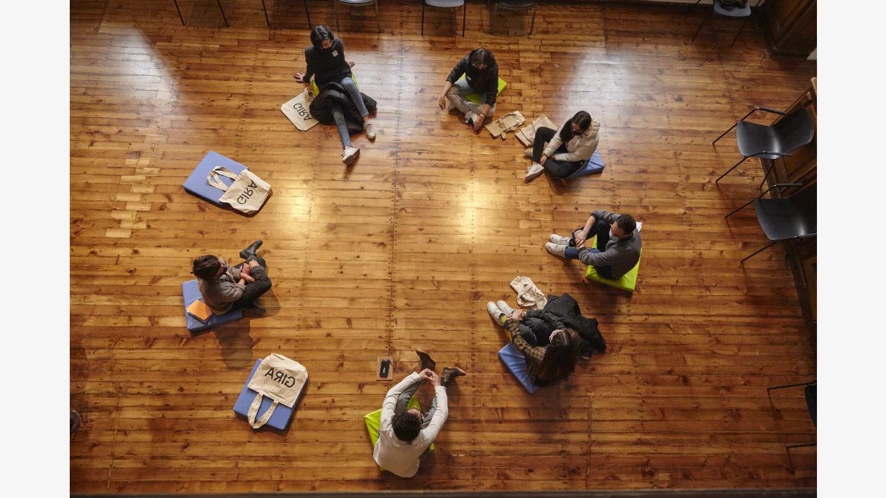 Sesión de la primera convocatoria de la edición 2021 de equipo1517. Descaminha, ¿cómo escuchas el Museo? en el Museo Reina Sofía