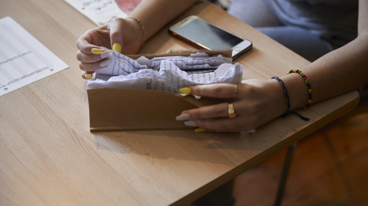 Sesión de la primera convocatoria de la edición 2021 de equipo1517. Descaminha, ¿cómo escuchas el Museo? en el Museo Reina Sofía