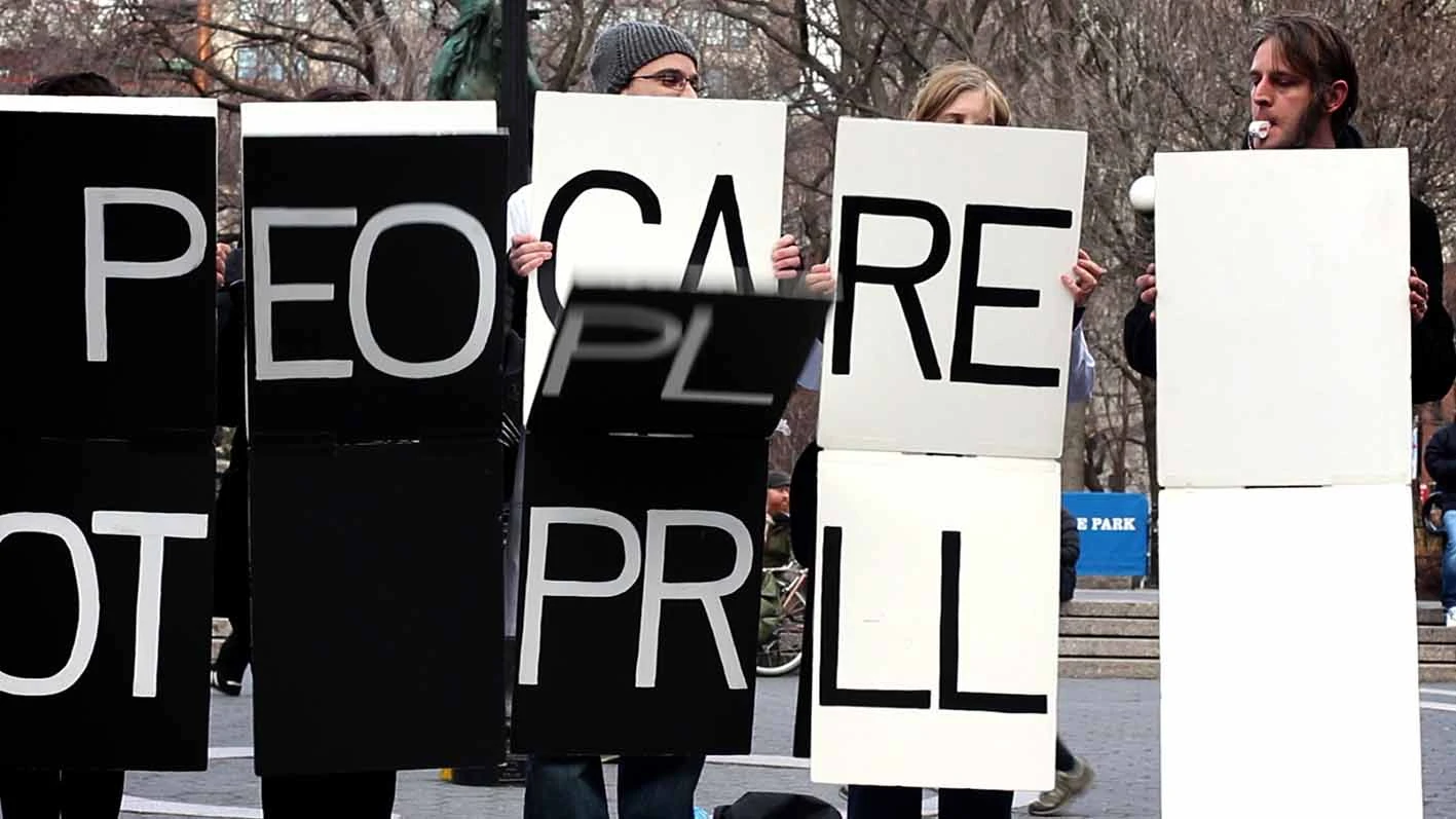 Oliver Ressler. Take The Square. Instalación, 2012