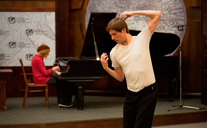 Oleg Karavaichuk and Javier Martín during rehearsals of Symptoma in the Russian Geographical Society, St. Petersburg, August 2015. Photo: Boris Alekseev