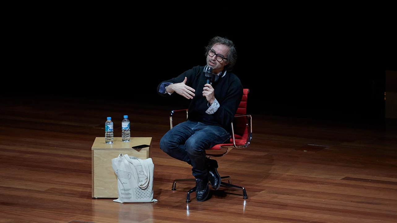 La Noche de las ideas. Cercanos, un planeta (en) vivo, 2021