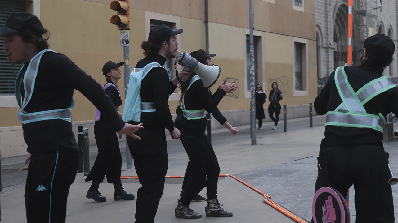Performance de la compañía Teatro en Movimiento Callejerx. Fotografía: Teatro en Movimiento Callejerx