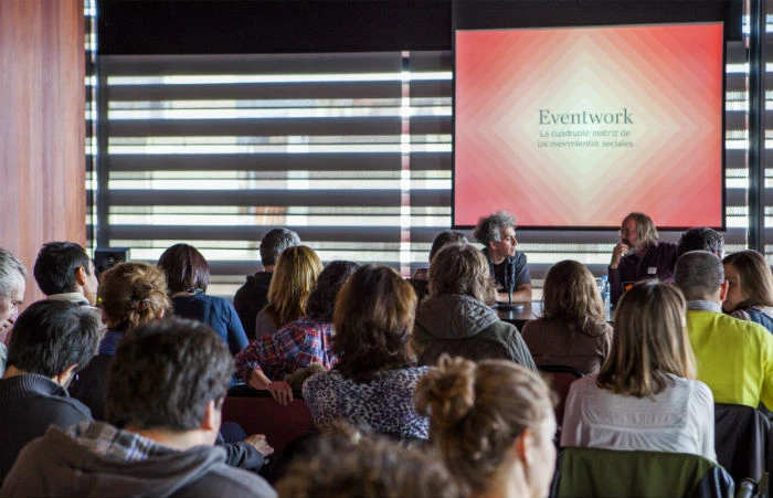 Seminario con Brian Holmes. Desatar el acontecimiento