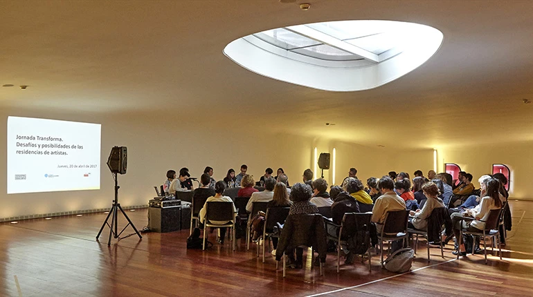 Jornada Transforma: Desafíos y posibilidades de las residencias de artistas, celebrada el 20 de abril de 2017