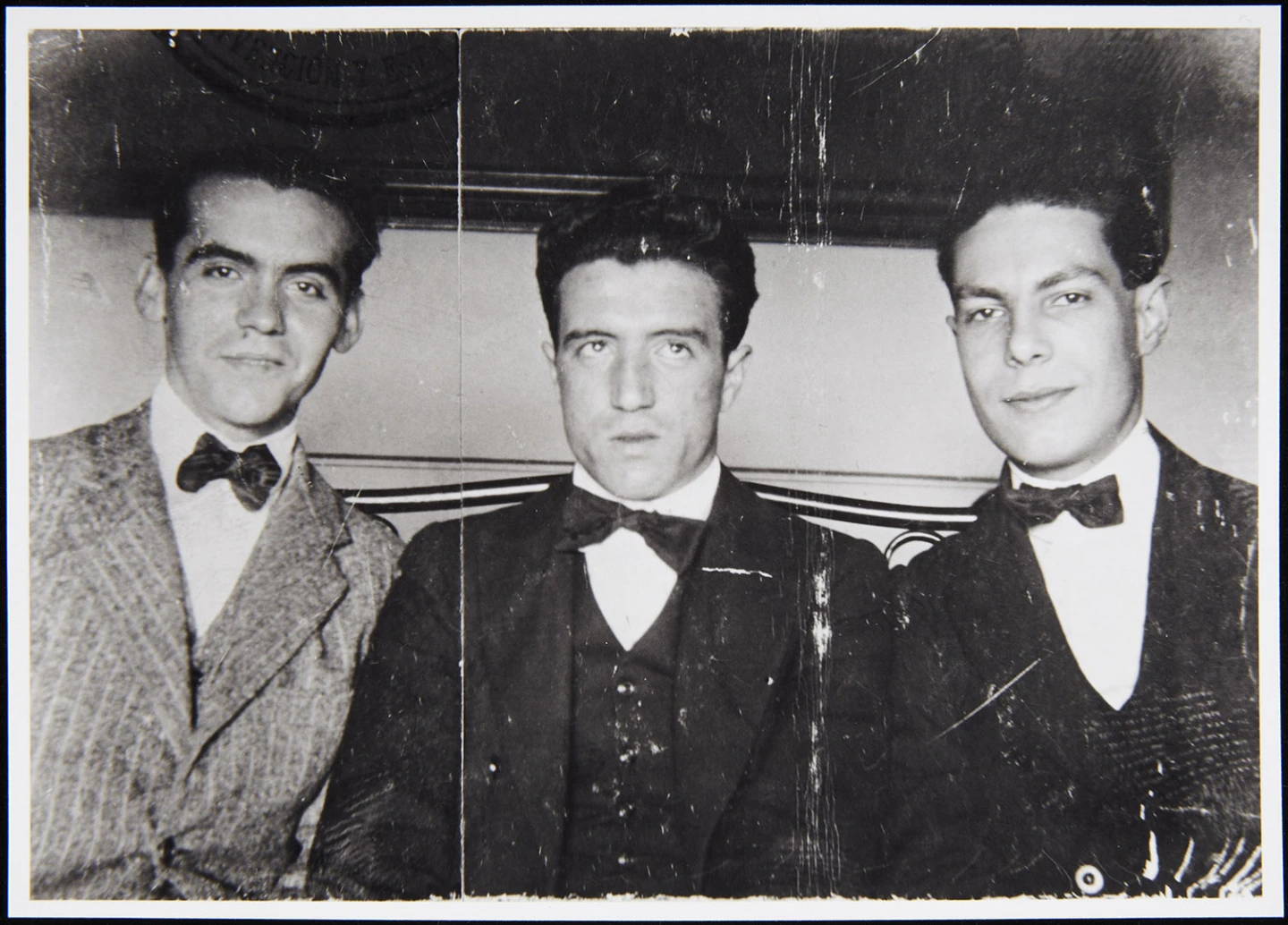 Manuel Ángeles Ortiz con Federico García Lorca y Manuel Bueno, 1923. Archivo Manuel Ángeles Ortiz. Biblioteca y Centro de Documentación del Museo Reina Sofía