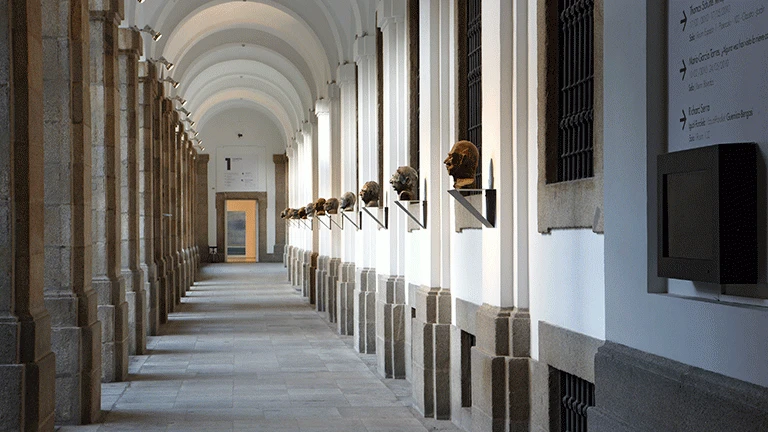 Claustro del edificio Sabatini del Museo Reina Sofía