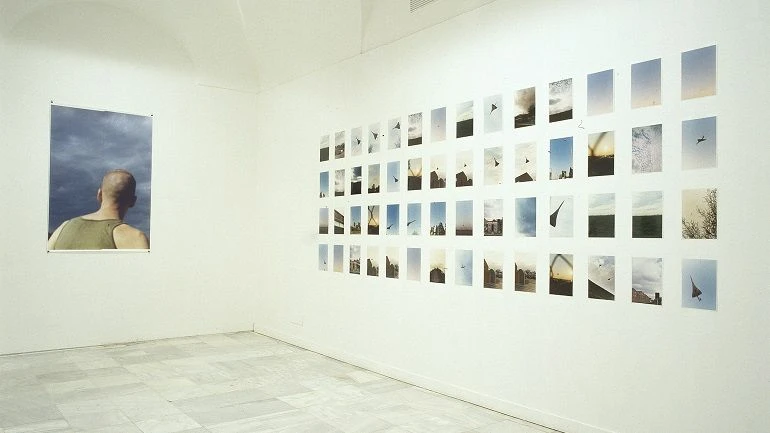 Vista de sala de la exposición. Wolfgang Tillmans. Fruicciones, 1998
