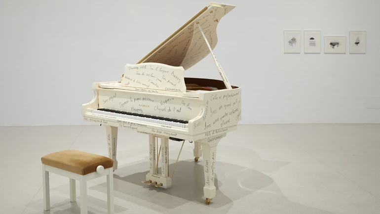Vistas de la exposición Esther Ferrer. Todas las variaciones son válidas, incluida esta