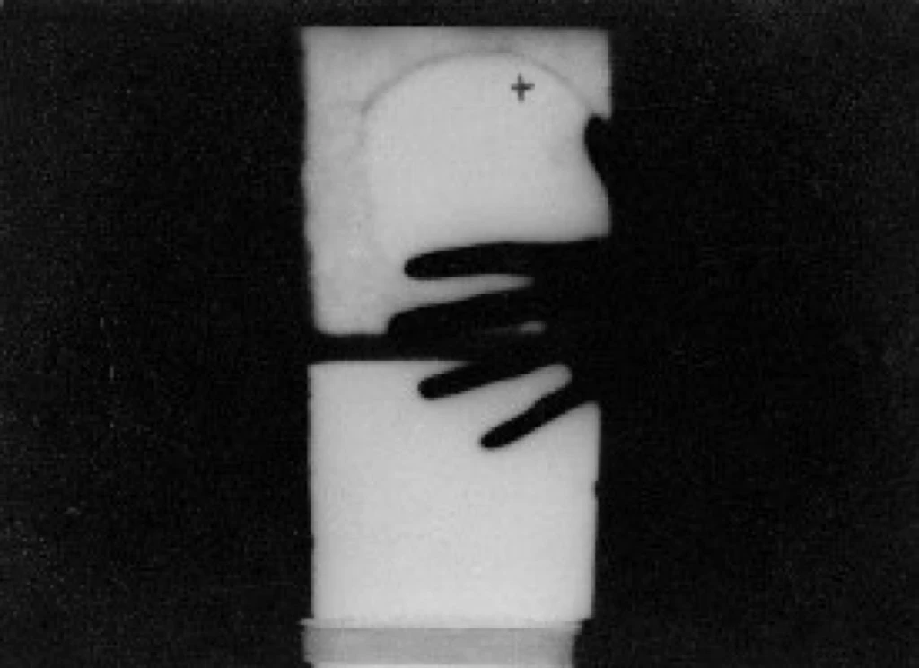 José Manuel Aizpúrua. Sol y sombra con mano, 1930