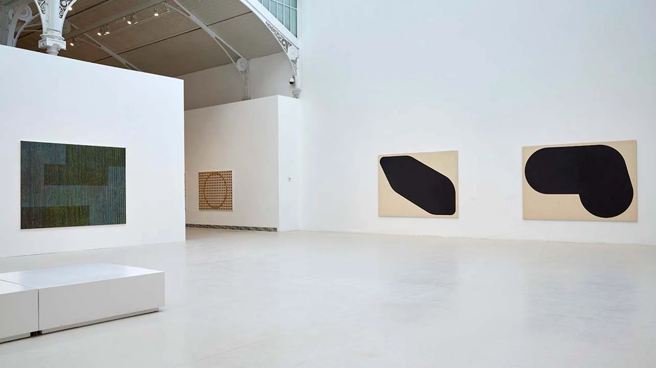 Vista de la exposición Néstor Sanmiguel Diest. La peripecia del autómata, 2022