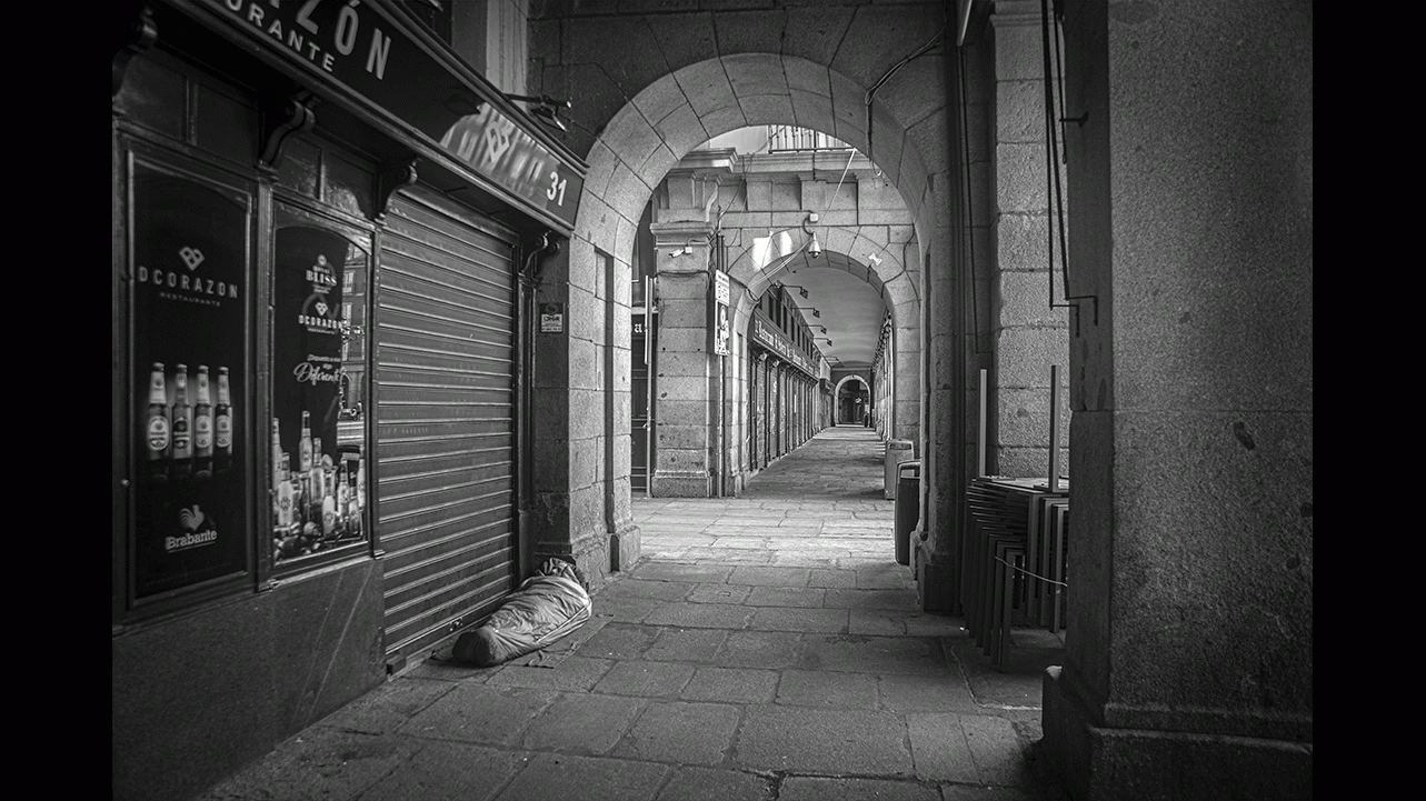 Clemente Bernad. Serie Ante el umbral, Madrid, 2020