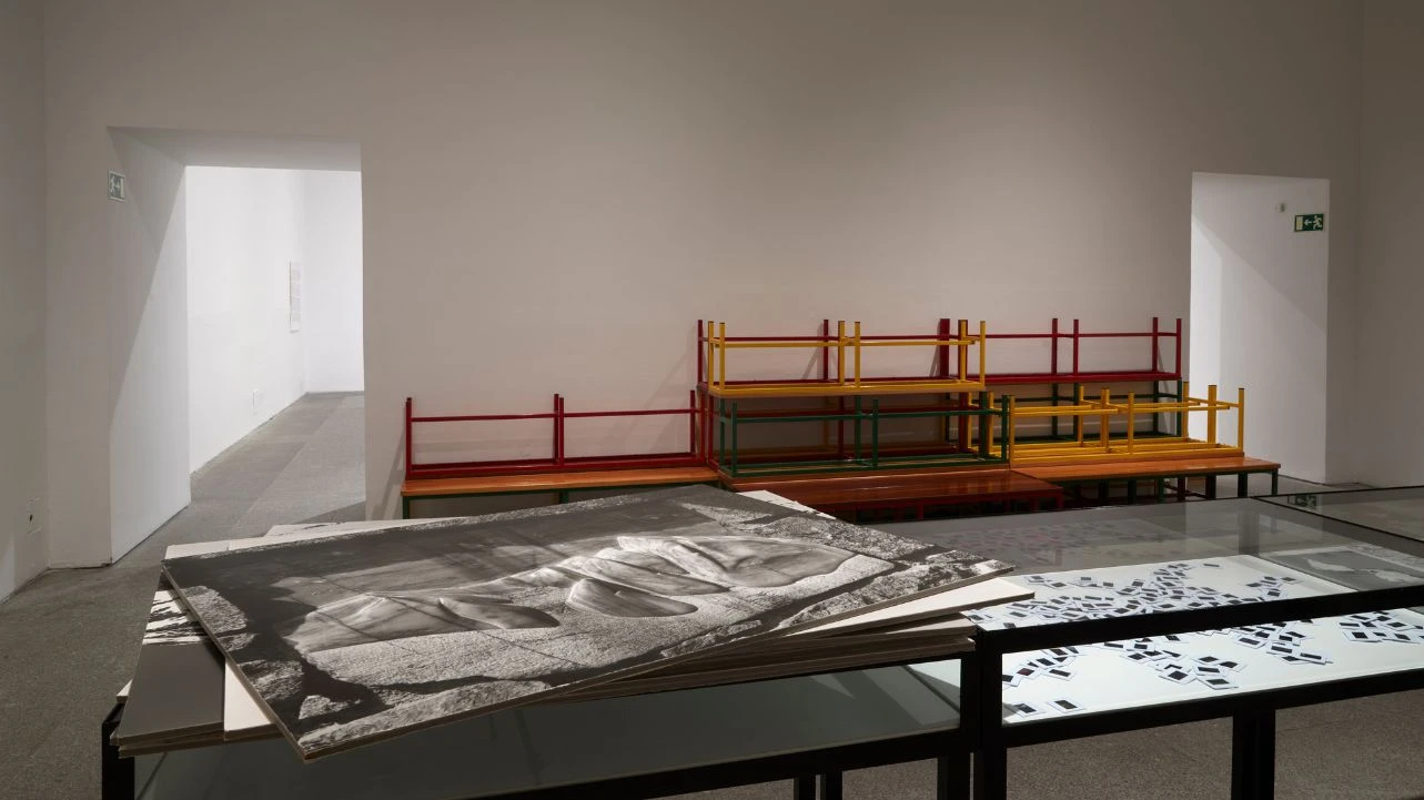 Vista de la exposición Ibon Aranberri. Vista parcial, 2023. Museo Reina Sofía