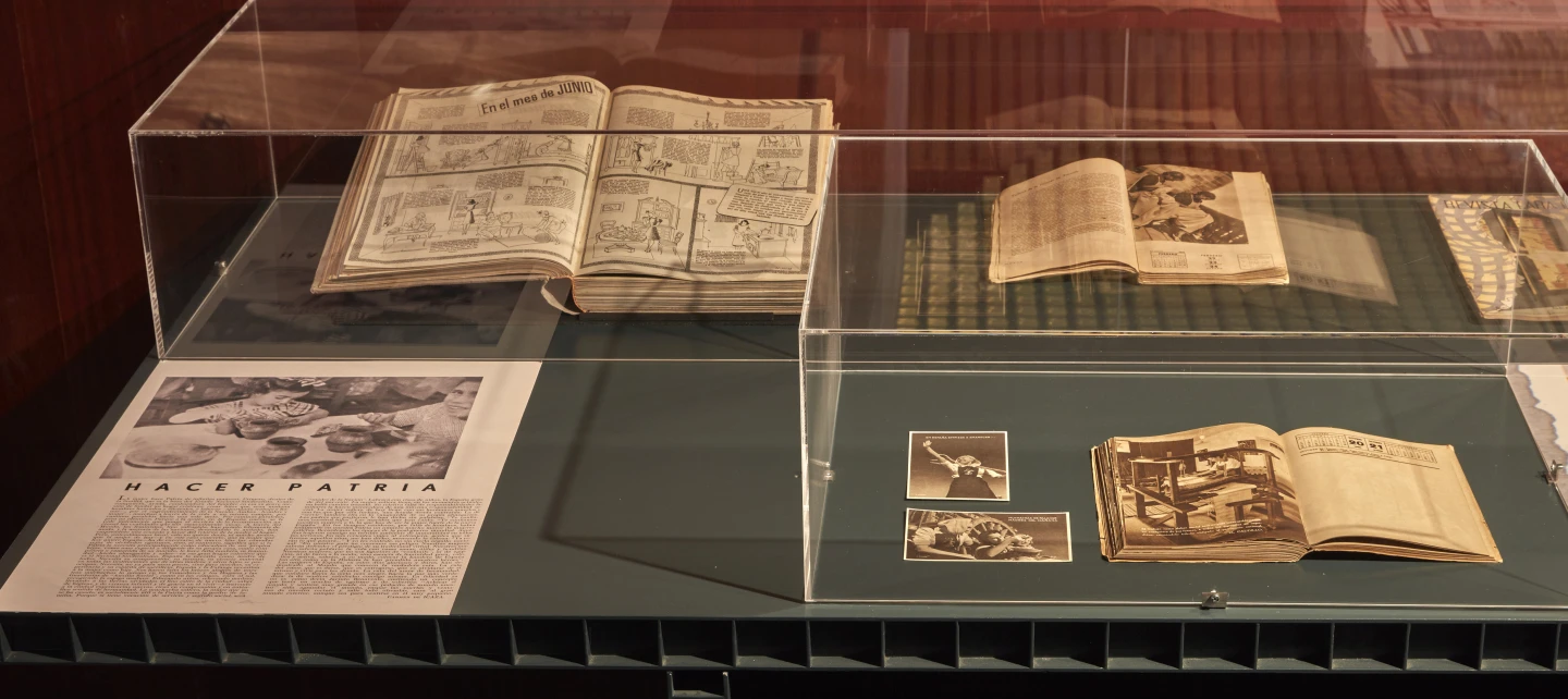 Vista de la exposición Ritmos. Imágenes de trabajo femenino. Museo Reina Sofía, 2025