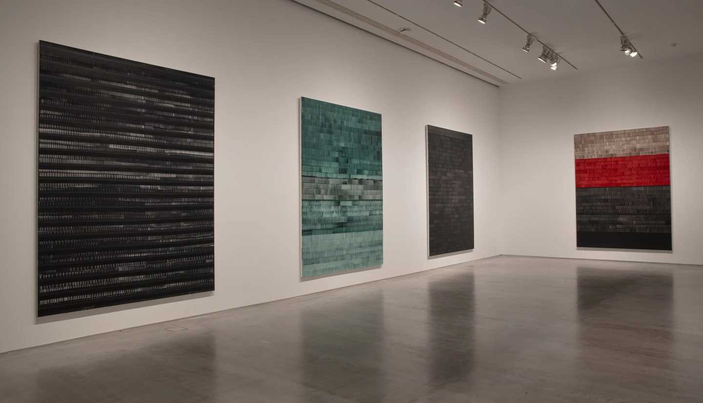 Vista de la exposición Juan Uslé. Ese barco en la montaña. Museo Reina Sofía, 2025 