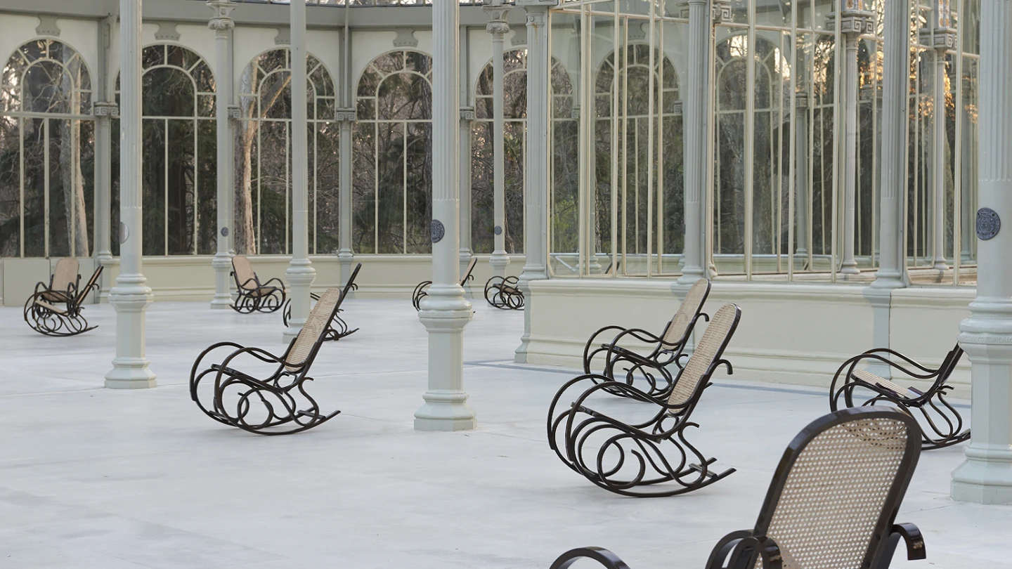 Vista de sala de la exposición Dominique Gonzalez-Foerster. SPLENDIDE HOTEL, 2014