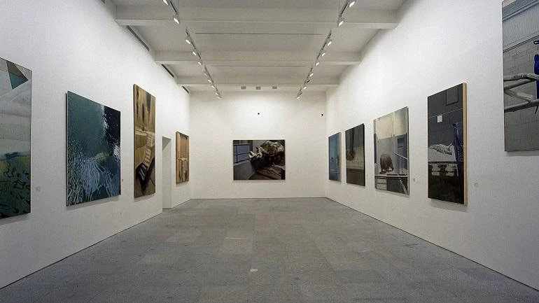 Vista de sala de la exposición Gilles Aillaud, 1991